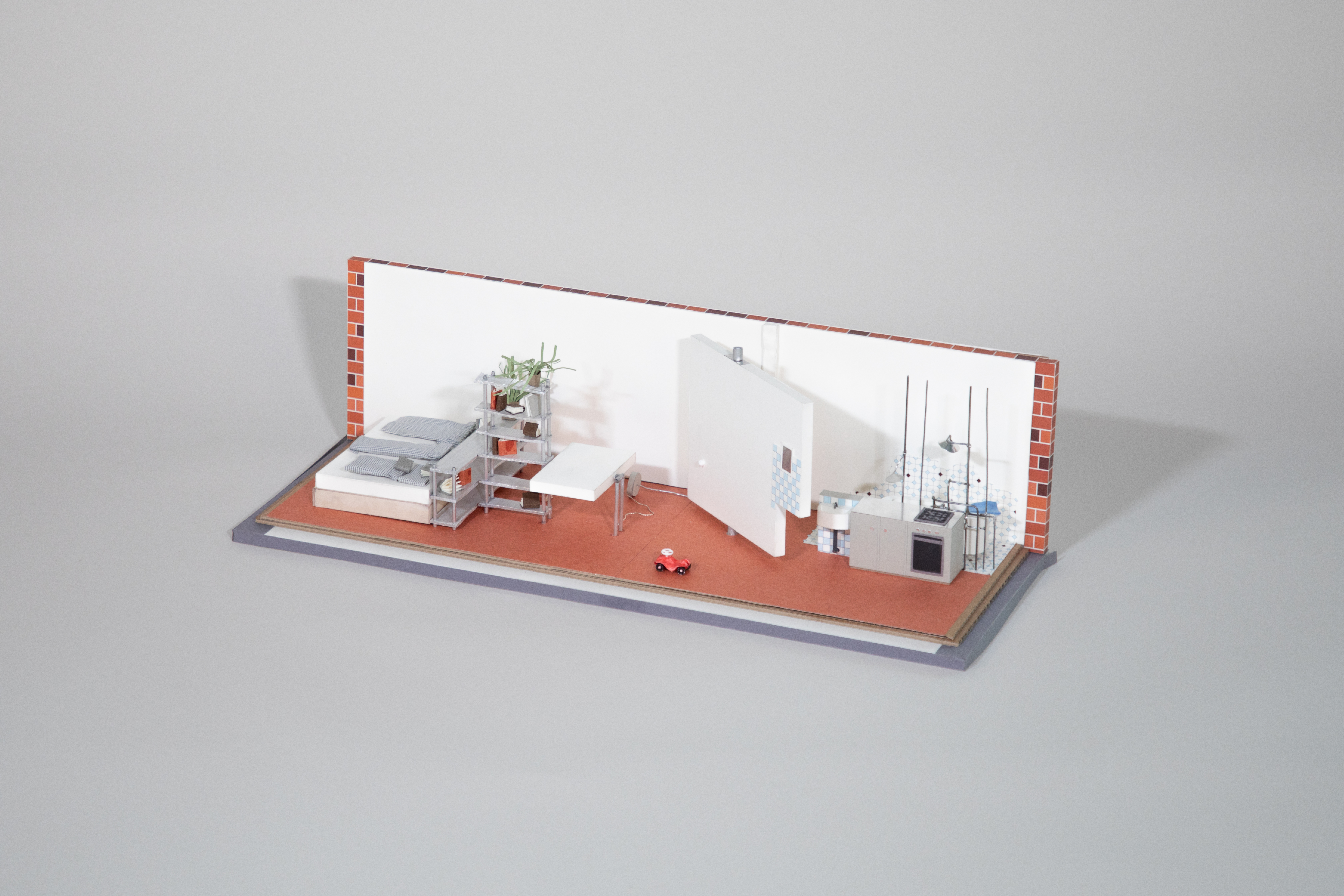 Model photograph, perspective